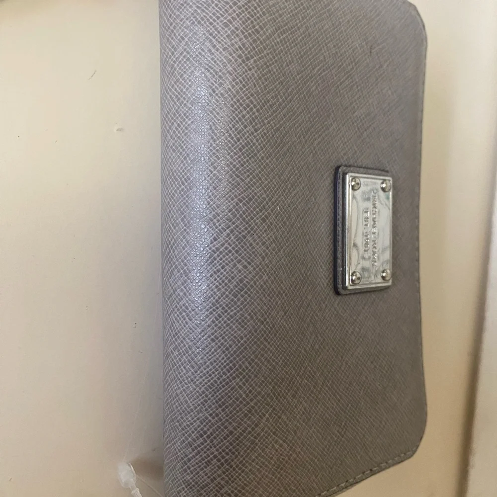 Michael Kors Gray Leather Wristlet Wallet